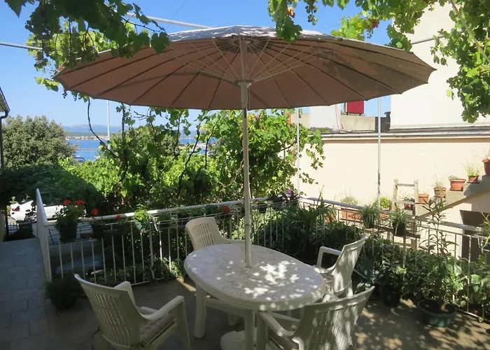 Apartament With A Parking Space Malinska, Krk - 19299